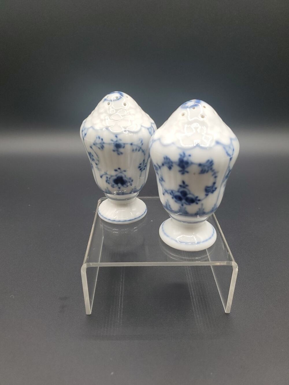 Royal Copenhagen Blue Fluted Plain Salt and Pepper Shakers No. 1/#467 & 1/#480